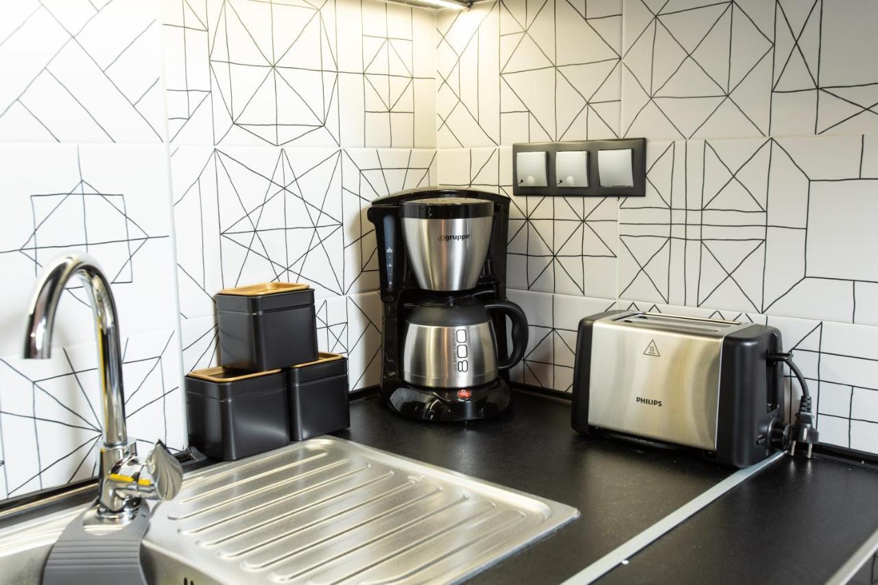 Downtown Luxury Boutique Suites : The Yellow Suite Thessaloníki Eksteriør bilde