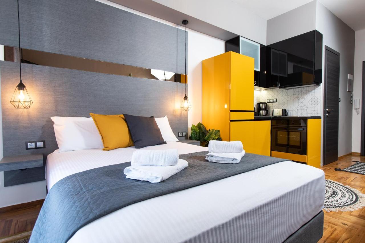 Downtown Luxury Boutique Suites : The Yellow Suite Thessaloníki Eksteriør bilde