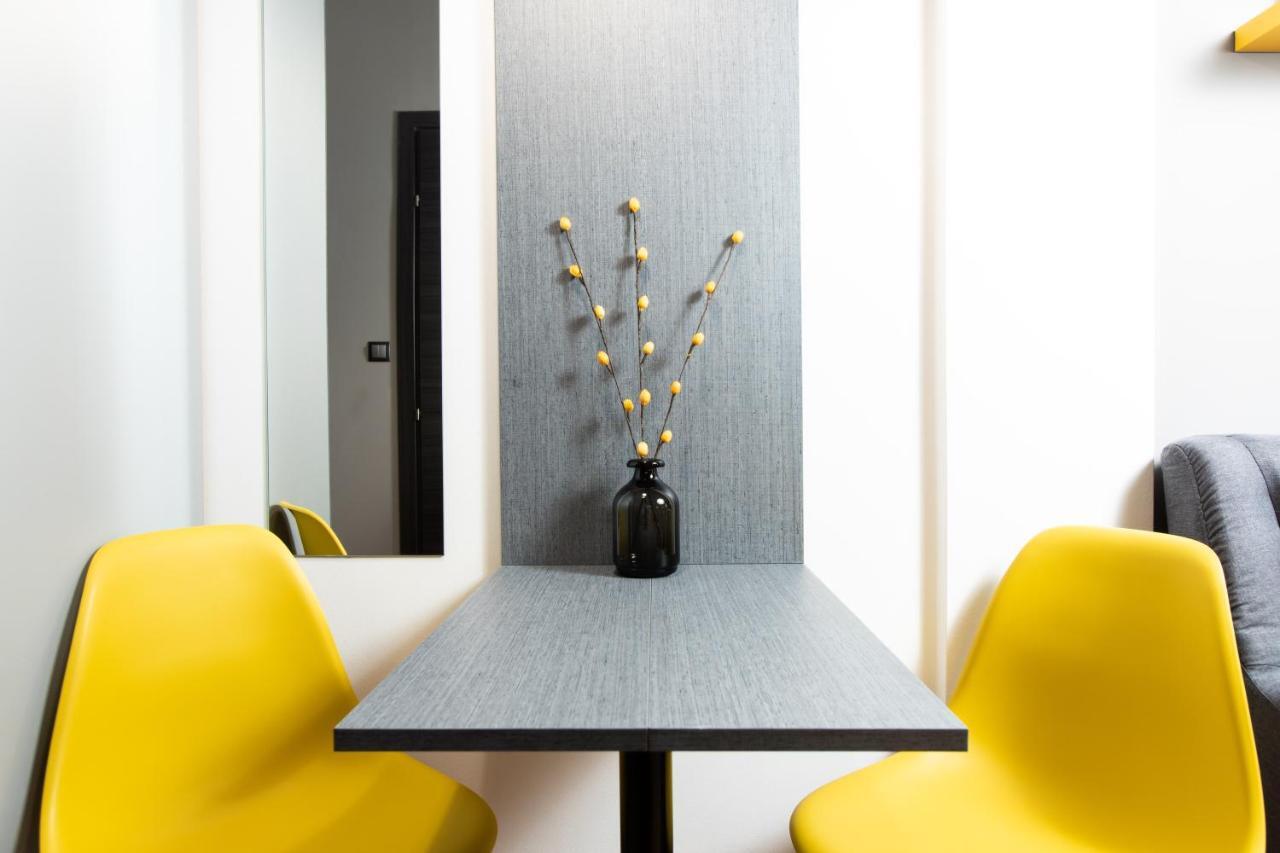 Downtown Luxury Boutique Suites : The Yellow Suite Thessaloníki Eksteriør bilde